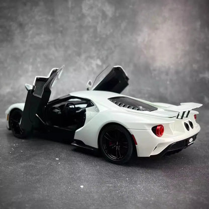 1:18  FORD GT 2017