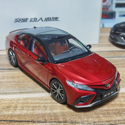 1:18 Toyota Camry 2021