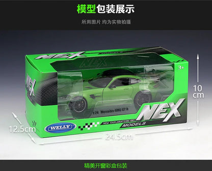 1:24 Mercedes-Benz AMG GTR