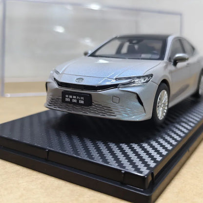 1:30 Toyota Camry LE XSE XV80 Coupe