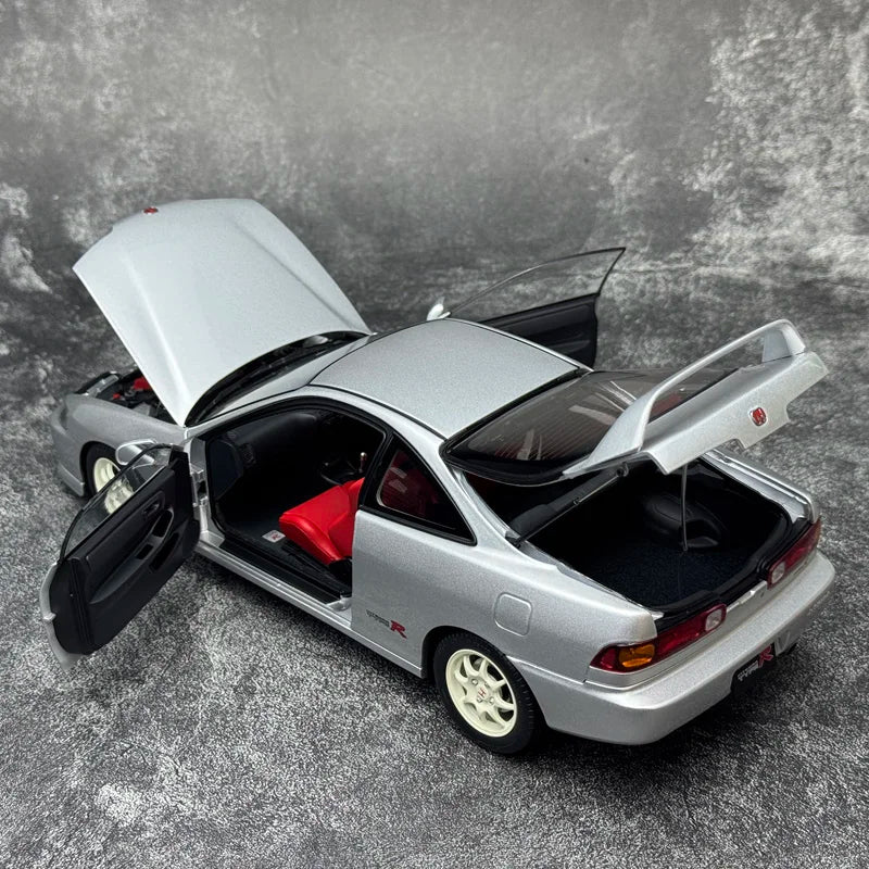 1:18 Honda Integra Type R (DC2)