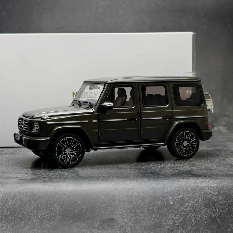 1:18 Mercedes-Benz G500/G63 G-Class 2024