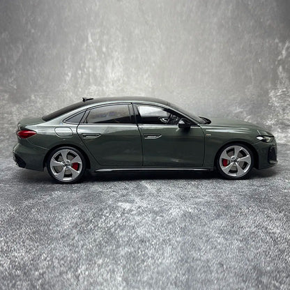 1:18 Audi A5L 2025