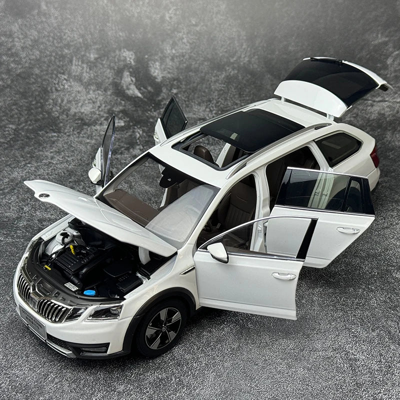 1:18 Volkswagen Skoda Sharp