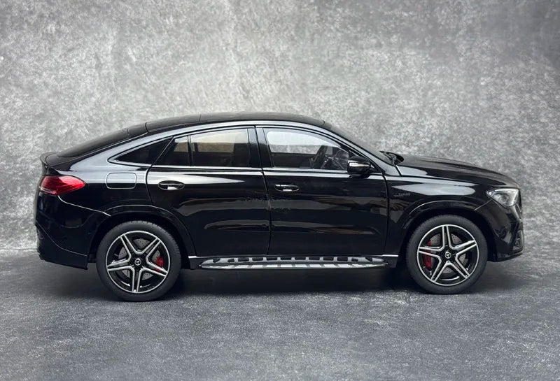 1:18 Mercedes-Benz GLE 53e Coupe