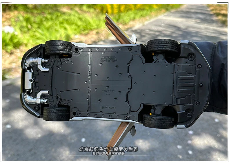 1:18 Porsche 911 992 turbo S 2021