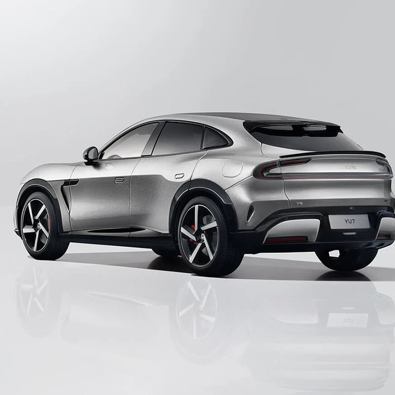 1:18 Xiaomi YU7