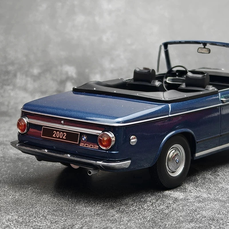 1:18 2002 Alpina Cabrio 1974