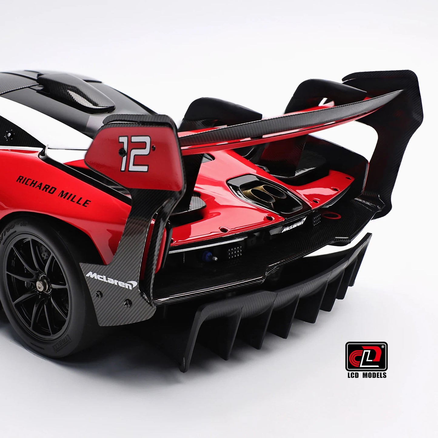 1:18 McLaren Senna GTR