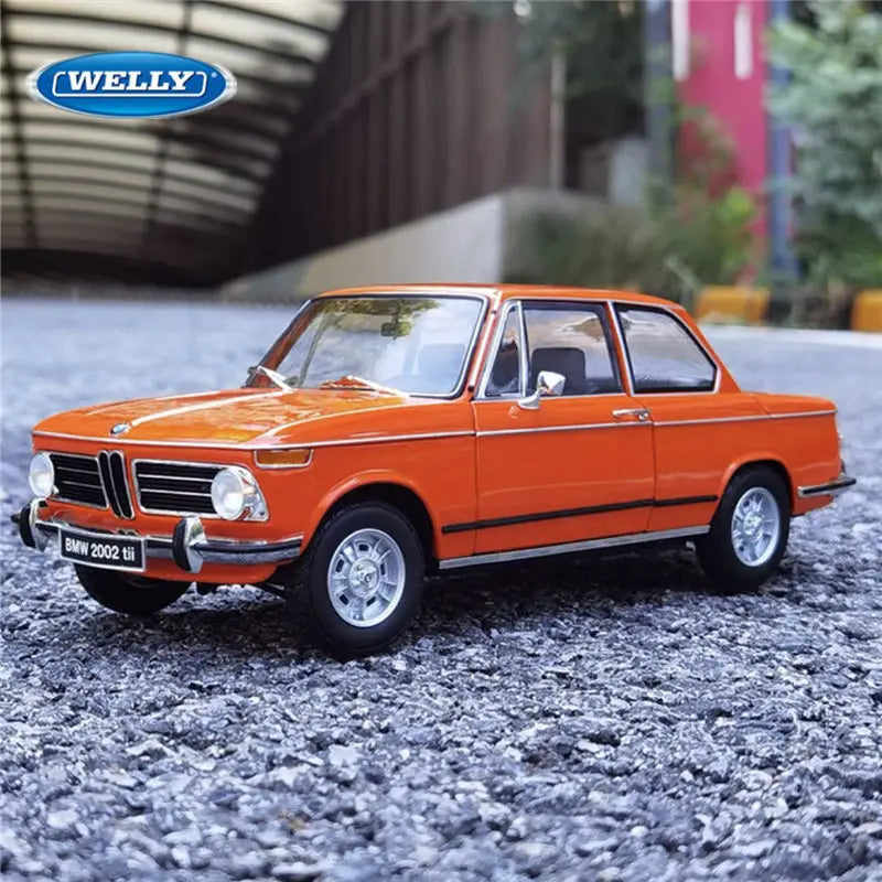 1:24 BMW 2002 Ti