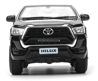 1:27 Toyota Hilux
