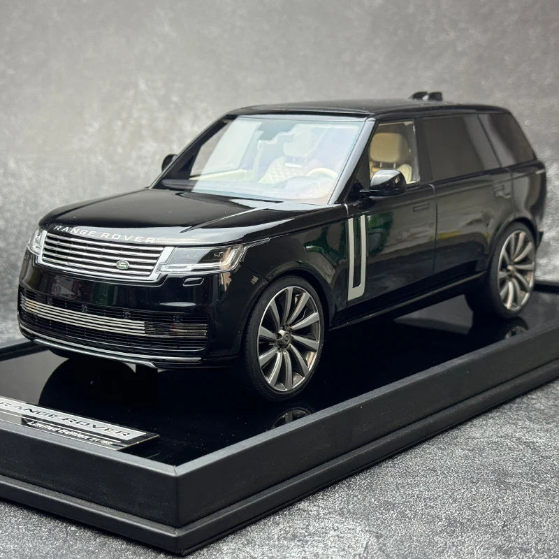 1:18 Range Rover