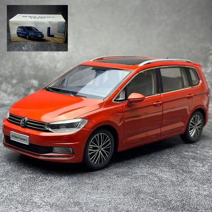 1:18 Volkswagen Touran L MPV
