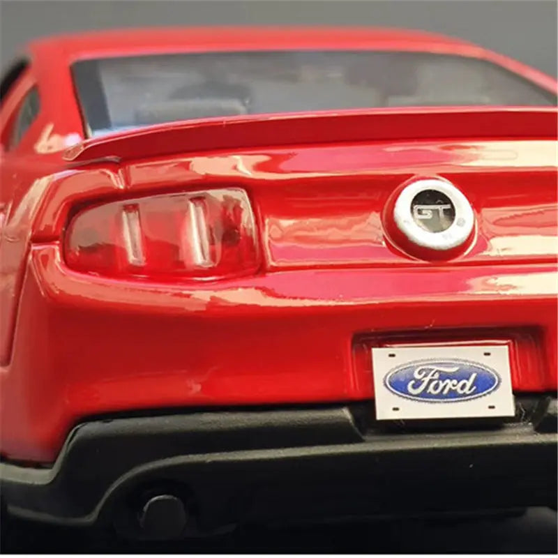 1:24 Ford Mustang GT 2011