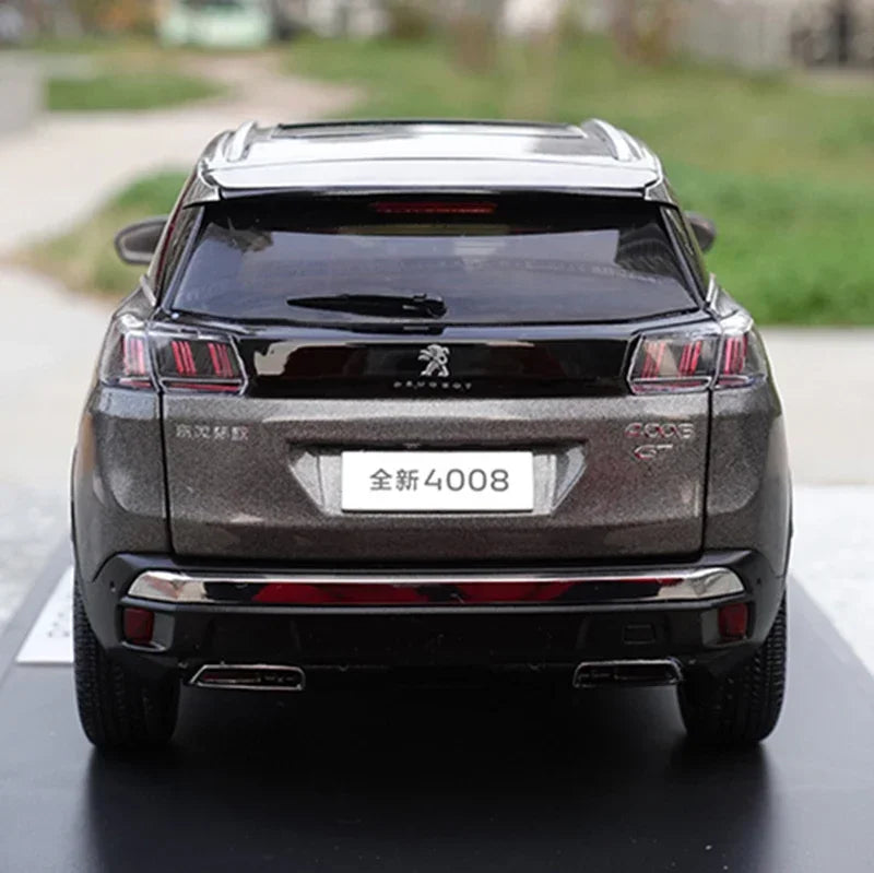1:18 Peugeot 4008