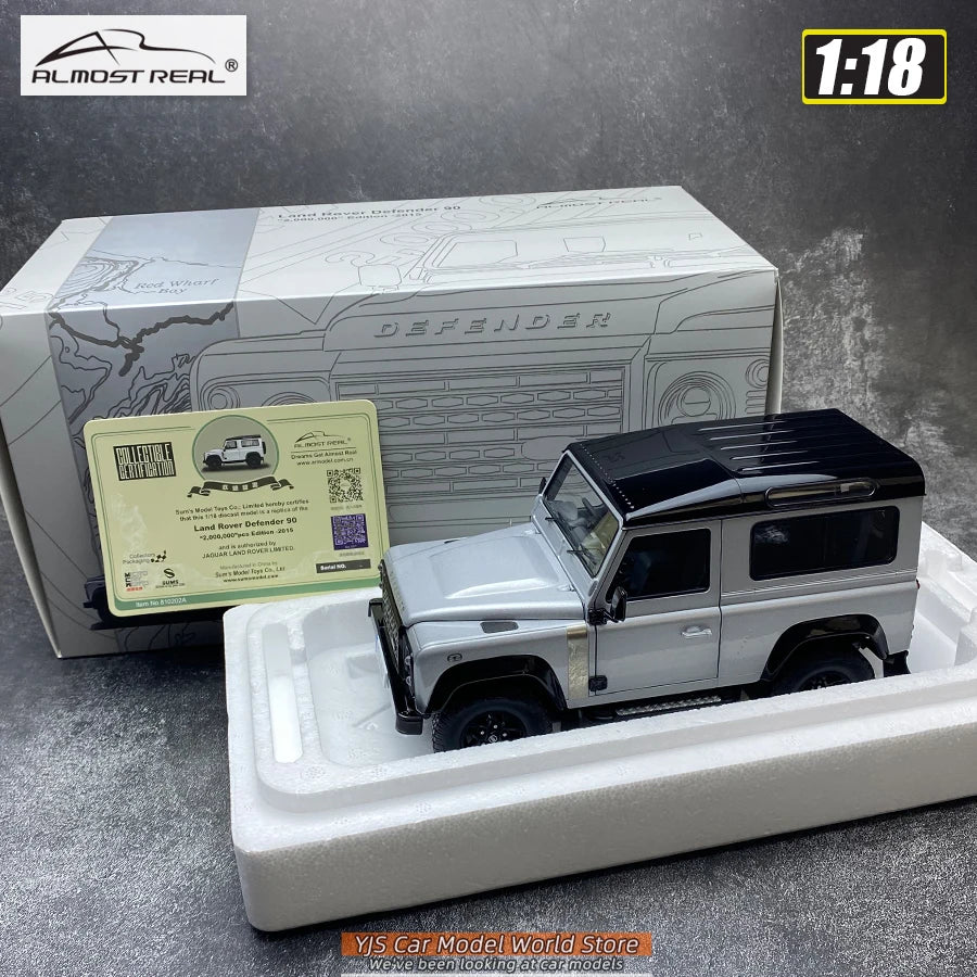 Land Rover Defender 90 "2,000,000" édition 2015 à l'échelle 1:18