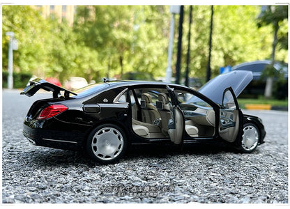 1:18 Mercedes-Benz Maybach S650 2018