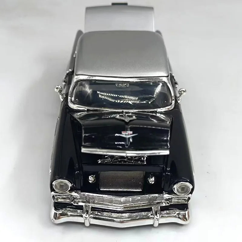 1:24 Belair Classic Old Car