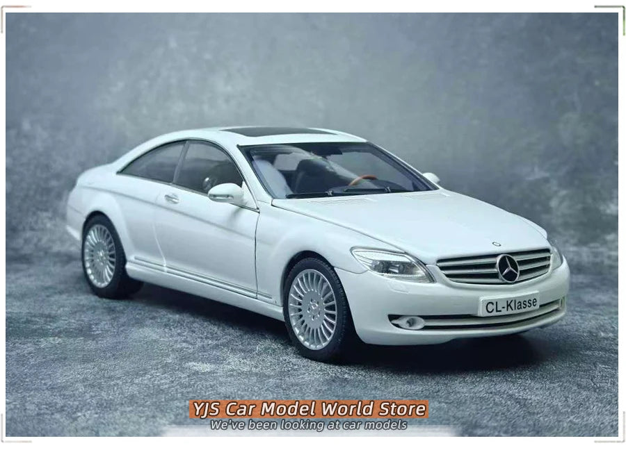 1:18 BMW M3 GTR (E46)