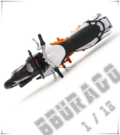 1:18 KTM 990 GSX-R1000 YAMAHA Ducati 450F
