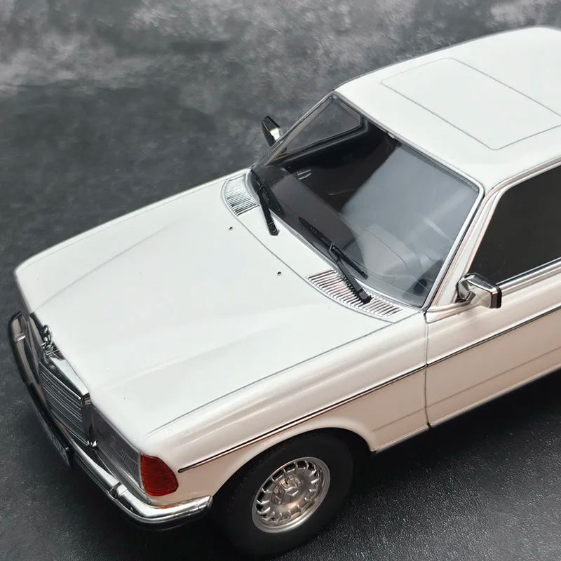 NOREV 1/18 Scale  280 CE 1980 Static Car Model Diecast Model Ornament Holiday Gift Collection