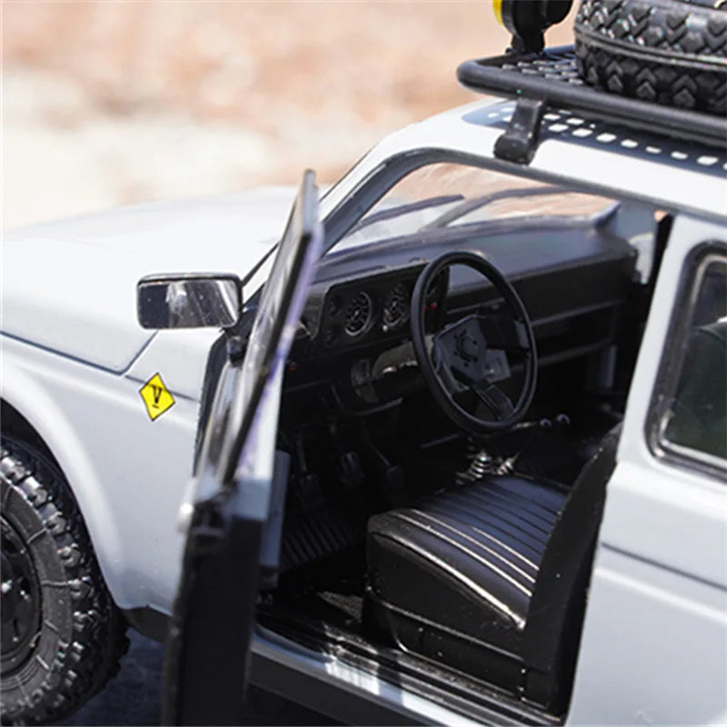 1:18 LADA NAVI 1600