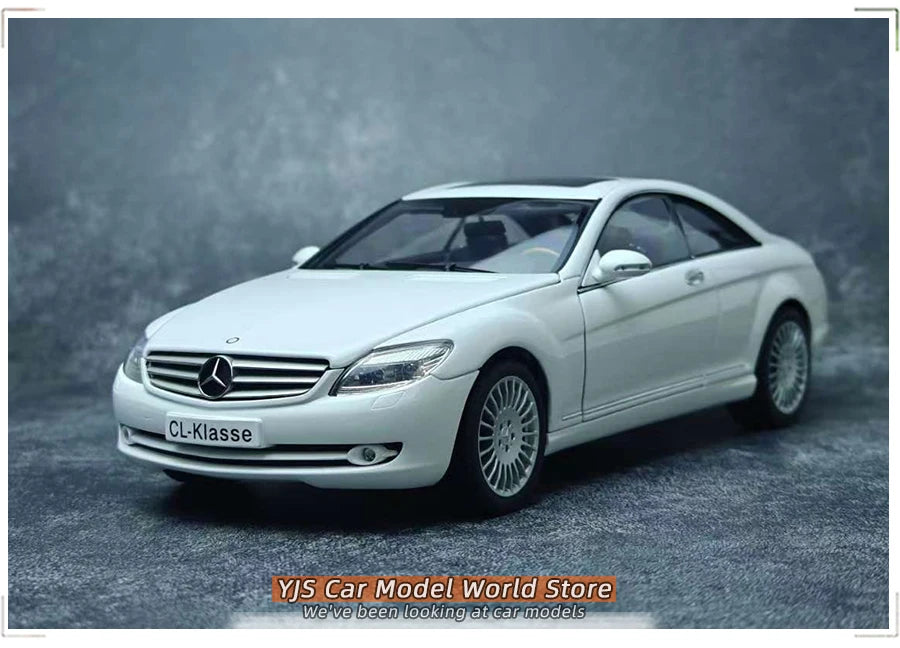 1:18 BMW M3 GTR (E46)