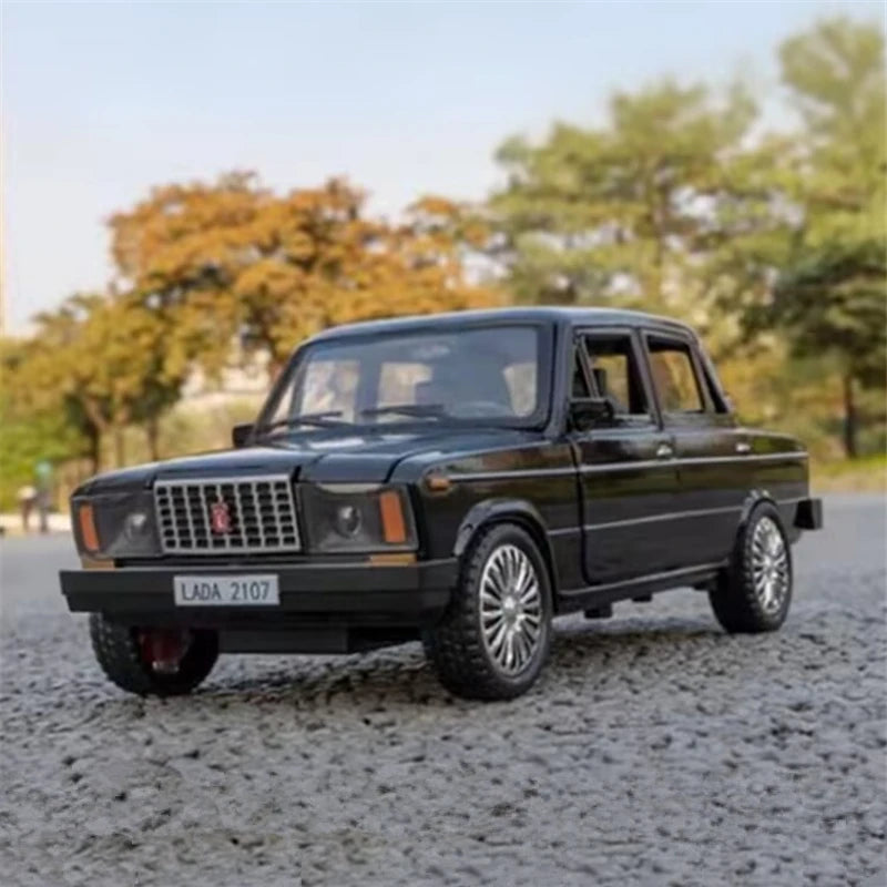 1:18 LADA 2107