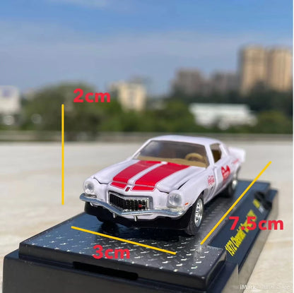 1:64 1972 Chevrolet Camaro Z/28