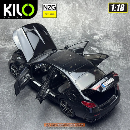 1:18 Mercedes-Benz C63