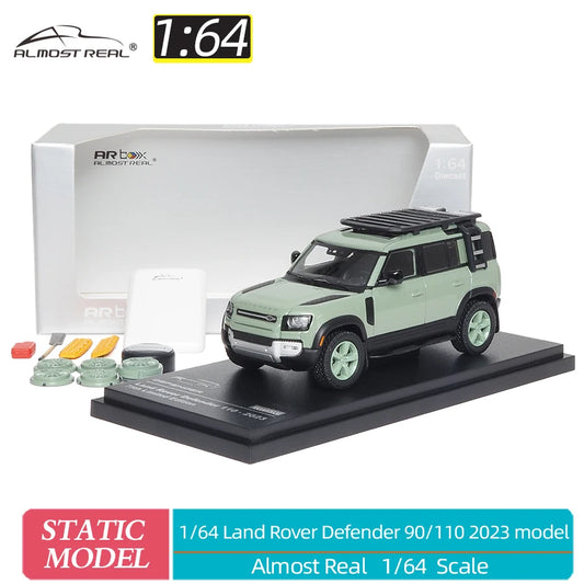 1:64 Land Rover Defender 110 Defender 90 2023