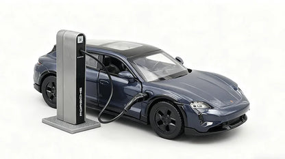 1:36 Porsche Taycan Turbo S Coupe