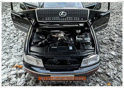 1:18 Lexus LS400