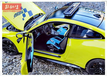 1:18 BMW M4 Coupe 2020