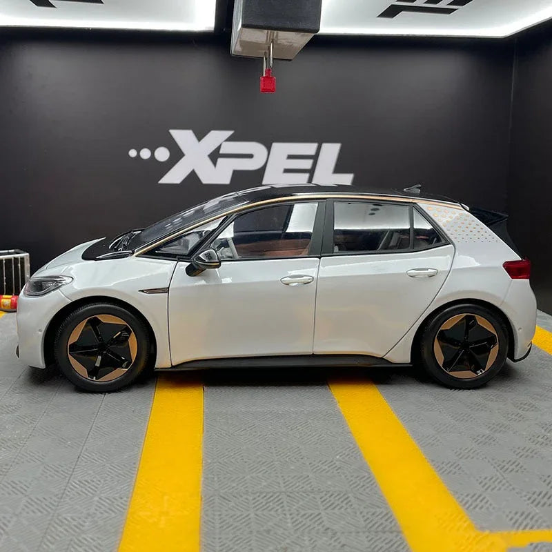 1:18  Volkswagen ID 3
