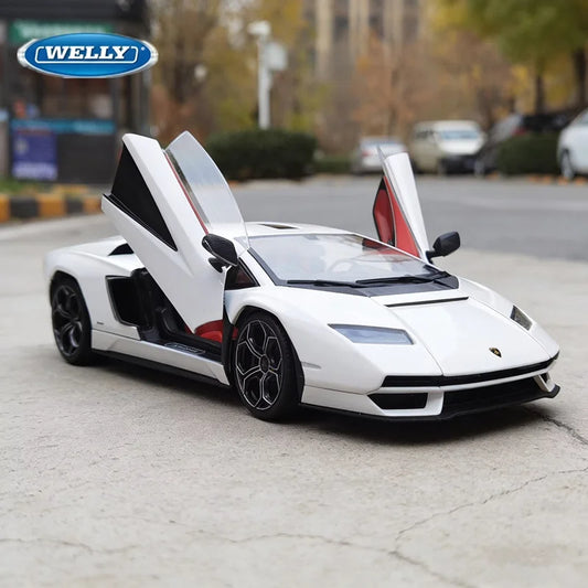 1:24 Lamborghini Countach LPI800-4