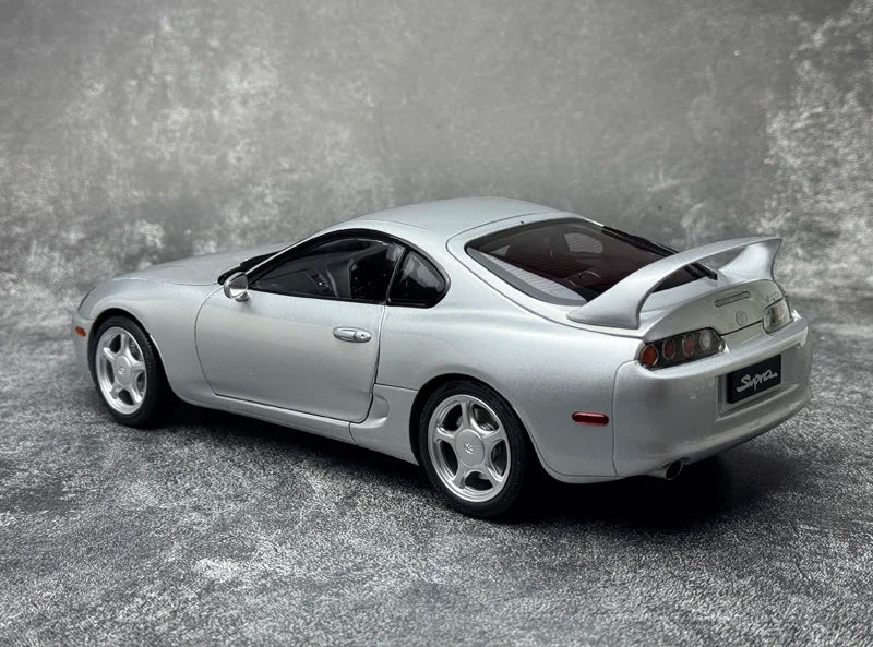 1:18 Toyota SUPRA A80