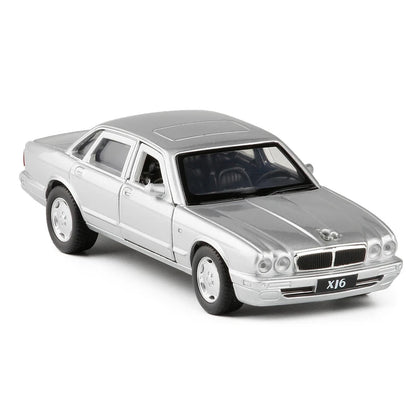 1:36 Jaguar XJ6