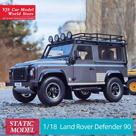 1:18 Land Rover Defender 90