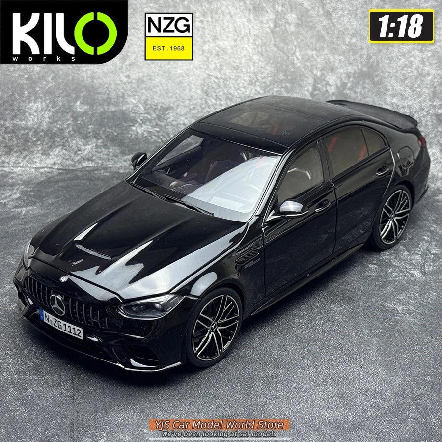 1:18 Mercedes-Benz C63