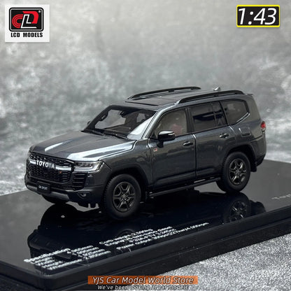 1:43  Toyota Land Cruiser LC300