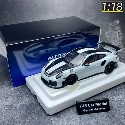 1:18 Porsche 911 (991.2) GT2 RS