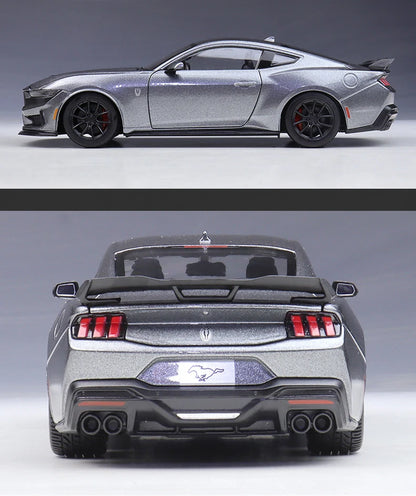 1:24 Mustang Dark Horse 2024