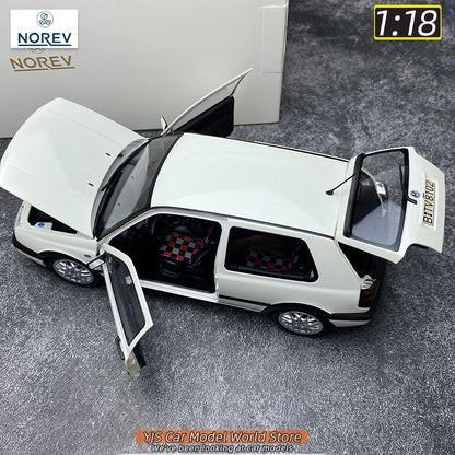 1:18 Volkswagen Golf GTI 1996 - 20 Years Anniversary Edition