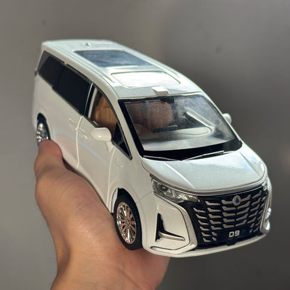 1:24 Denza D9 MPV