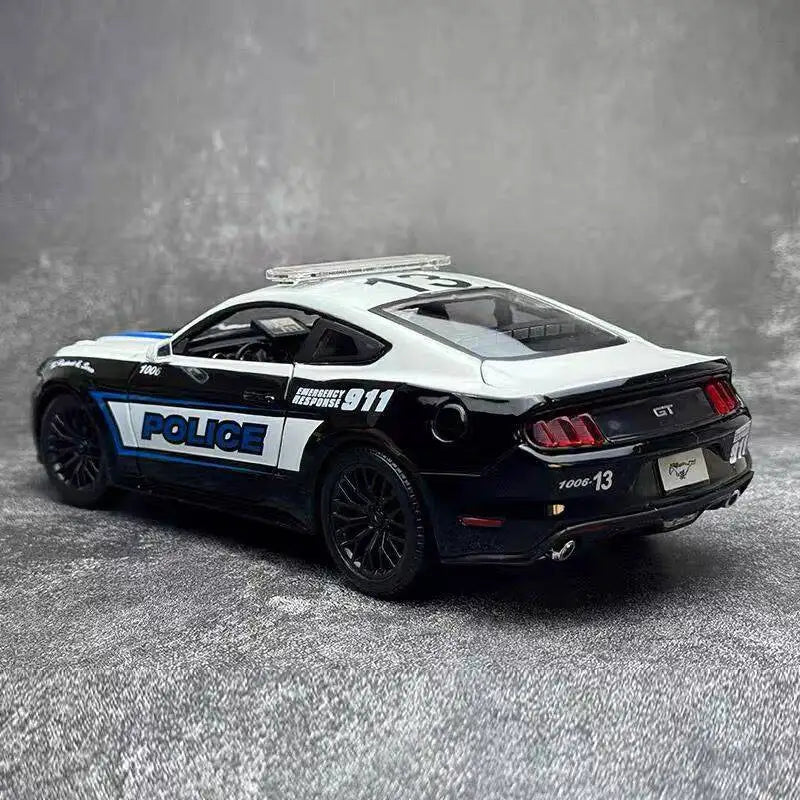 1:18 2015 Ford Mustang GT