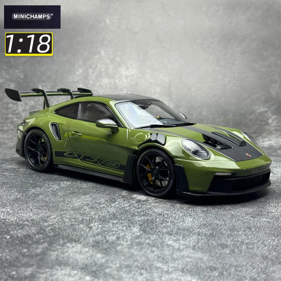 1:18 Porsche 911(992) GT3 RS 2024