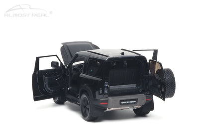 1:18 New 2020 Land Rover Defender 90