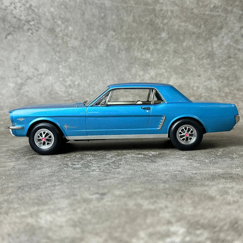 1:18 FORD Mustang 1965