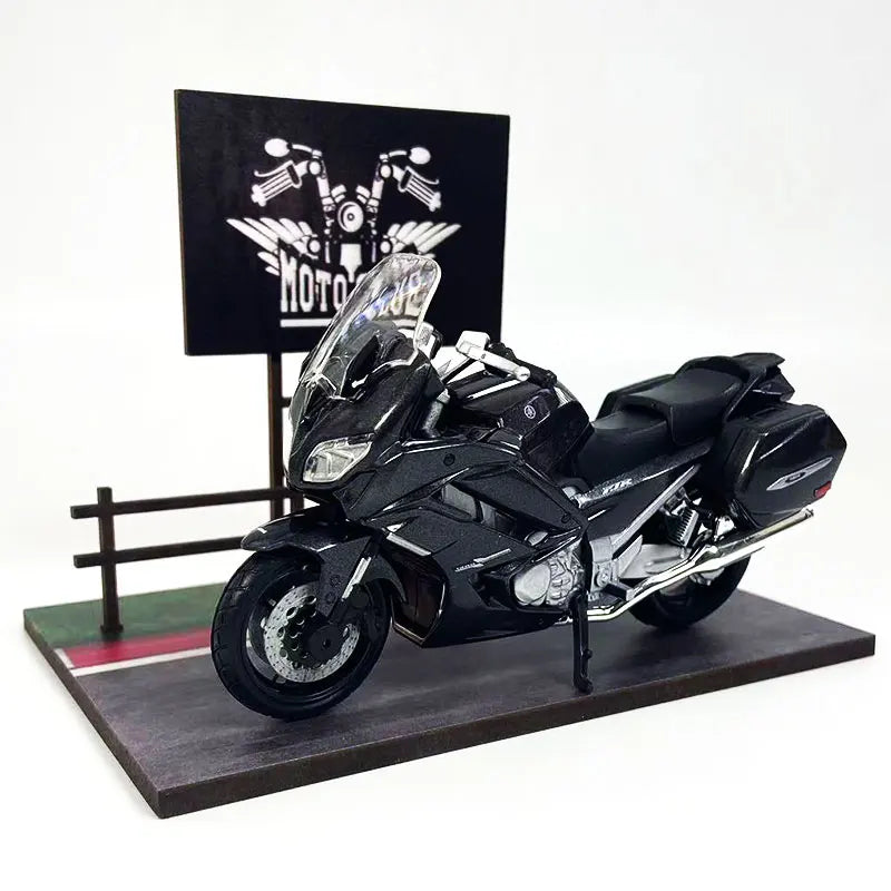 1:18 Yamaha Fjr1300as